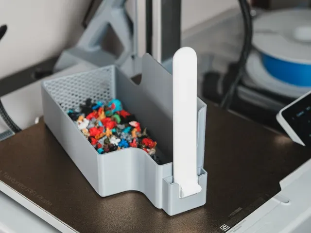A1 Poop Bucket with scraper holder — Фото 3 из 4