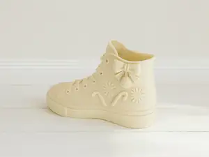 Winterzauber-Sneaker mit Schleife