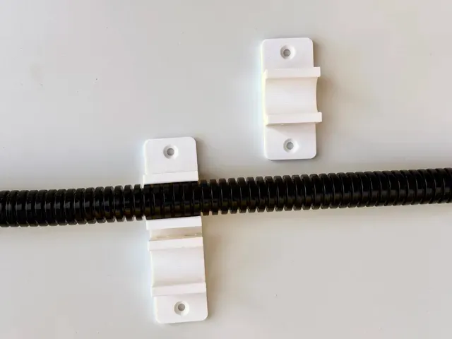 SnapFix Conduit Clip – Wall Mount for M20/M25/M32 — Image 4 of 4