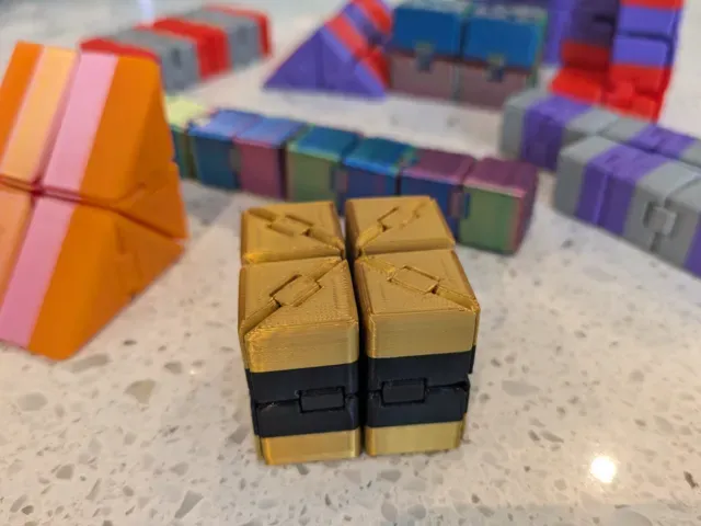 CubeIQ - The amazing fidget and puzzle — Фото 2 из 14