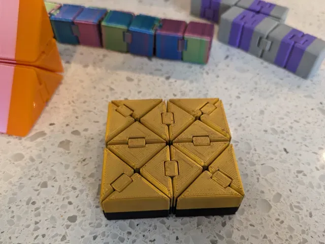 CubeIQ - The amazing fidget and puzzle — Фото 3 из 14