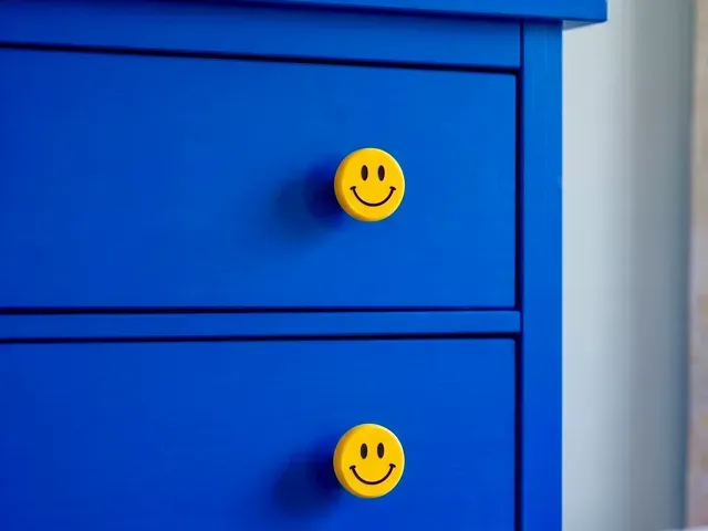 Universal Smiley Face Drawer & Cabinet Knob