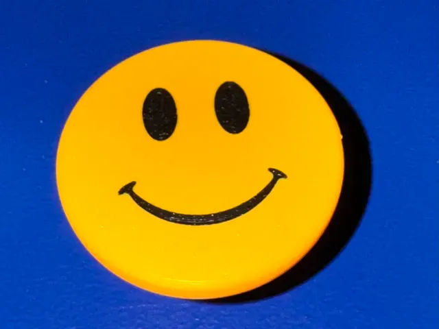 Universal Smiley Face Drawer & Cabinet Knob — Image 4 of 6