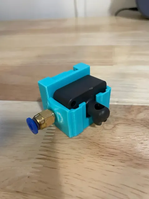 Centauri Carbon 2 Runout Sensor Adapter PC4-M6 — Image 5 of 11