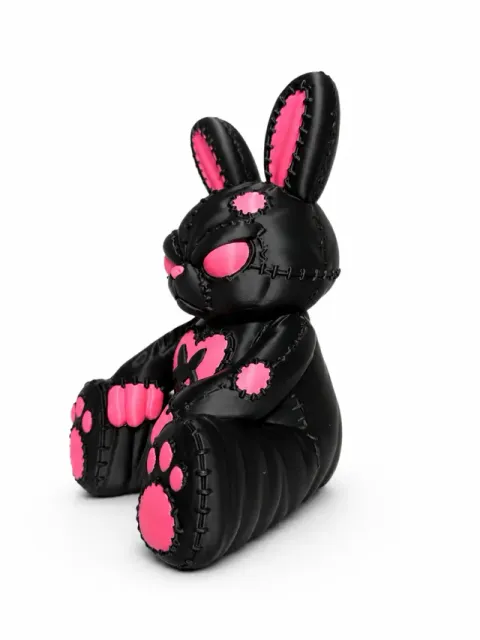 Stitchborn Bunny – Dark Plush Guardian — Фото 3 из 9