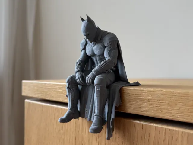 Batman Sitting on Ledge Figure | Arkham Knight 