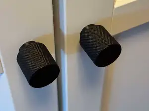 Cabinet knob