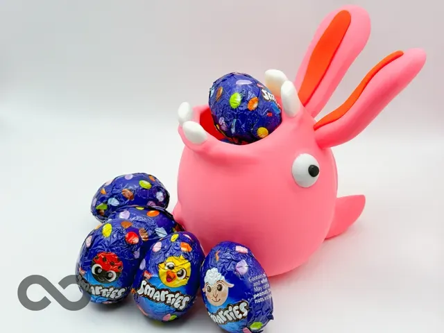Hungry Rabbit Thing Pot — Image 3 of 5