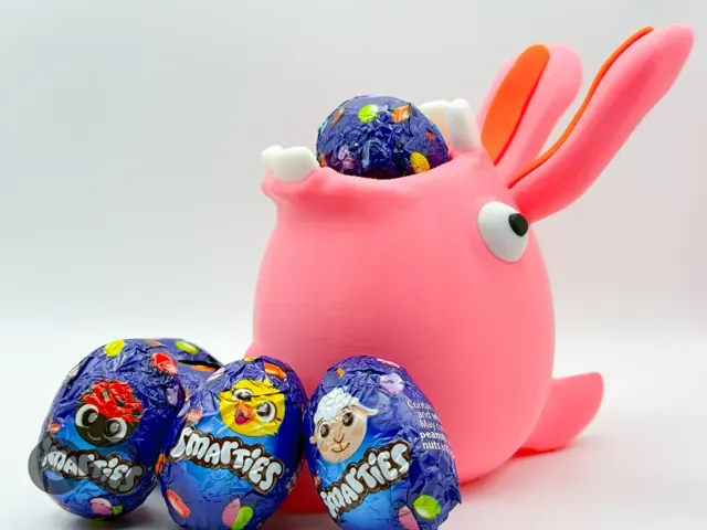 Hungry Rabbit Thing Pot — Image 4 of 5