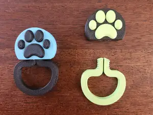 Paw-fect Carabiner Clip
