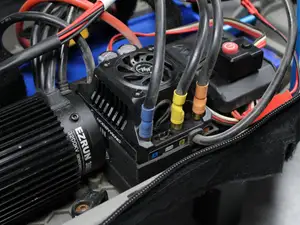 Hobbywing Max10 G2 ESC mount - TRX Slash 1/10 LCG