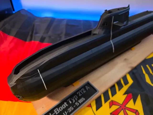Typ 212 A Modern German Submarine 1:72 — Image 8 of 10