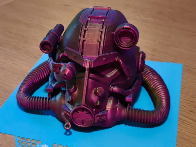 Fallout: Helmet t-60 scale — Image 15 of 16