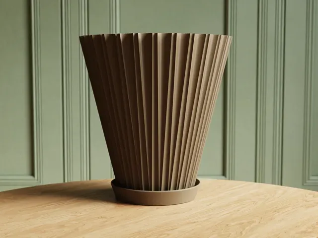 Scandi-Style Fluted Flower Pot with Drainage Tray — Фото 6 из 17