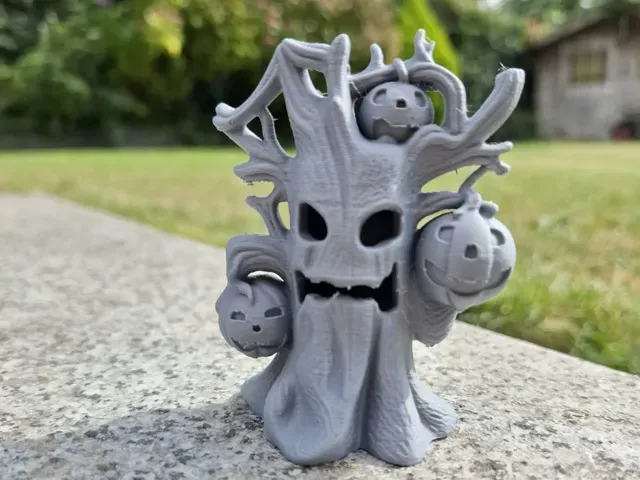 Haunted Pumpkin Tree