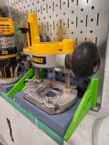 Dewalt plunge router for wall control