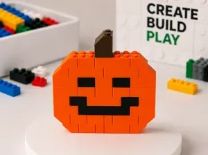 Halloween Jack-o’-Lantern Brick Build