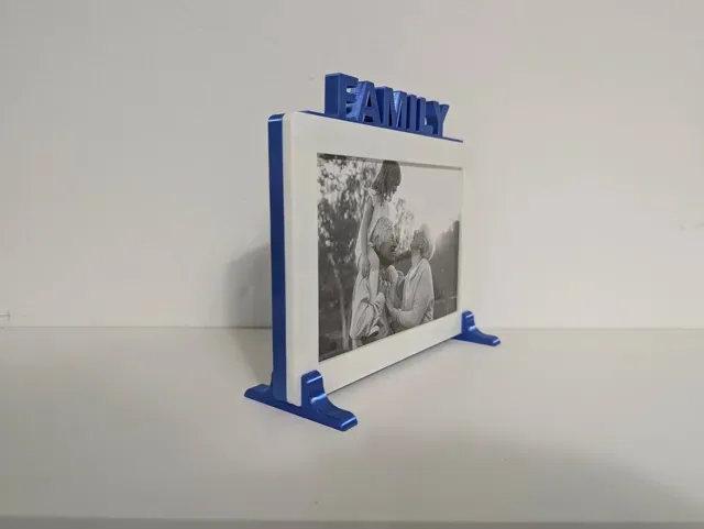 Personalisierbarer Bilderrahmen 10x15 mit Titel — Image 13 of 14
