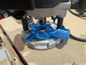 Makita router M3600 dust extractor
