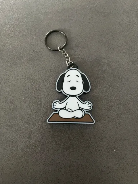 adorable Snoopy meditation keychain — Фото 3 из 3