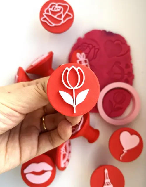 Love (Valentine's day) stamp set and cutter — Image 3 of 4