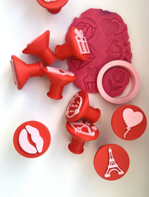 Love (Valentine's day) stamp set and cutter — Image 4 of 4