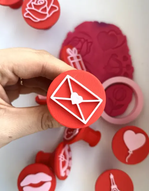 Love (Valentine's day) stamp set and cutter — Image 2 of 4