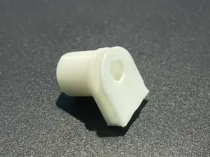 Opel mounting clip