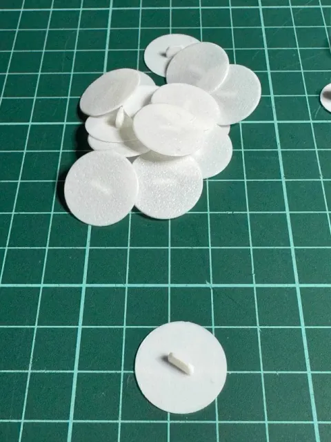 IKEA Billy hole / screw cover (3.2mm, 5mm, screw) — Image 3 of 15