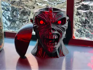 Eddie's Head – Glowing Skull Lamp & Snack Bowl