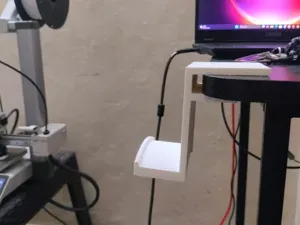 Customizable Headphone Hanger - parametric