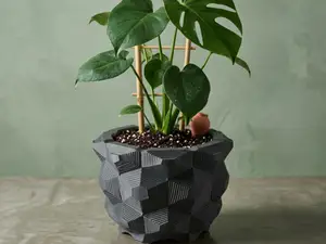 HexaCube Plant Pot