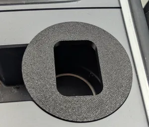 Nugget sauce holder for Tesla model Y