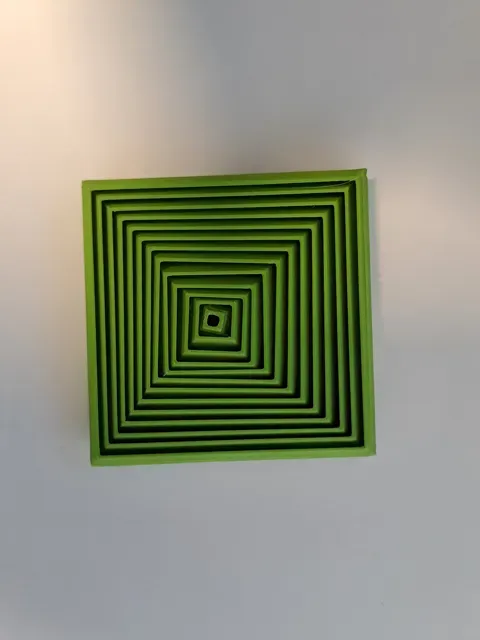 Square Twist Fidget — Image 2 of 4