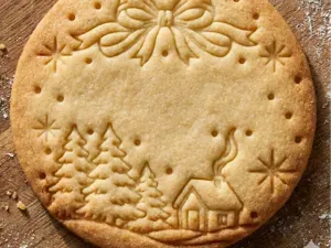 Keksausstecher Weihnachtskugel Winterdorf