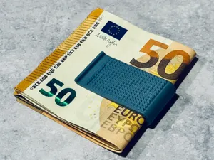 Geometric Grip Money Clip 10g/25min