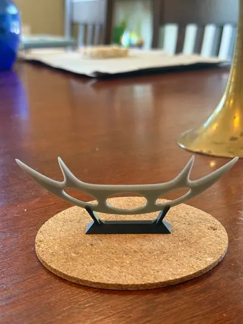 Letter Opener: Klingon Bat'leth with display stand — Фото 3 из 5