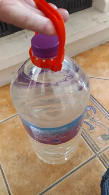Handle for water big botles — Image 4 of 6