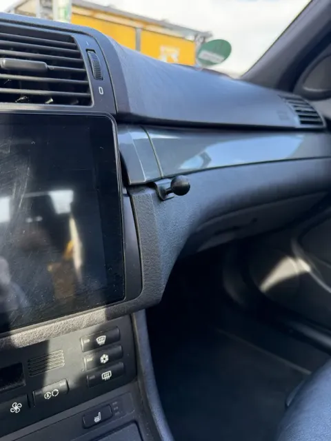 E46 Phone Mount 17mm Ball — Image 3 of 5