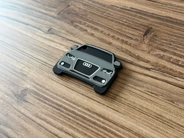Audi A4 (gen. B8) - keychain — Фото 3 из 4