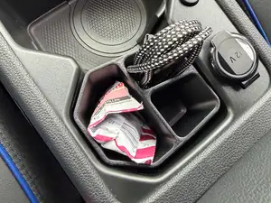 VW Golf MK8 Einsatz Mittelkonsole / Getränkehalter