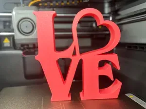 Classic LOVE Sign with Heart - Valentine's Decor