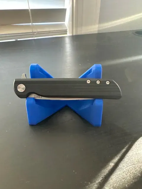 Display knife stand for one knife — Image 2 of 2
