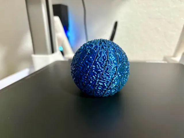 Twisty Water Orb Fidget — Фото 2 из 3