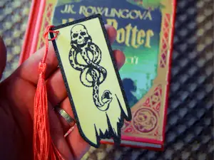 Dark mark - bookmark 1