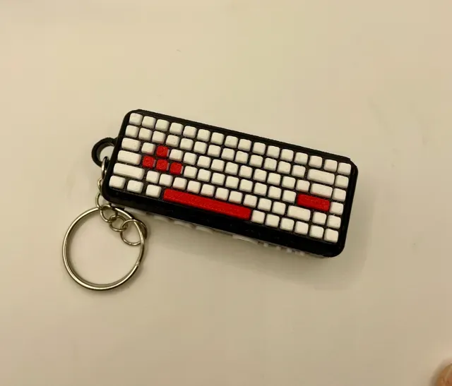 Rage Quit Keyboard Switch Clicker Keychain Fidget — Фото 4 из 4