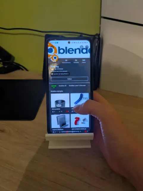 Universal Compact Desk Phone Stand — Фото 22 из 23