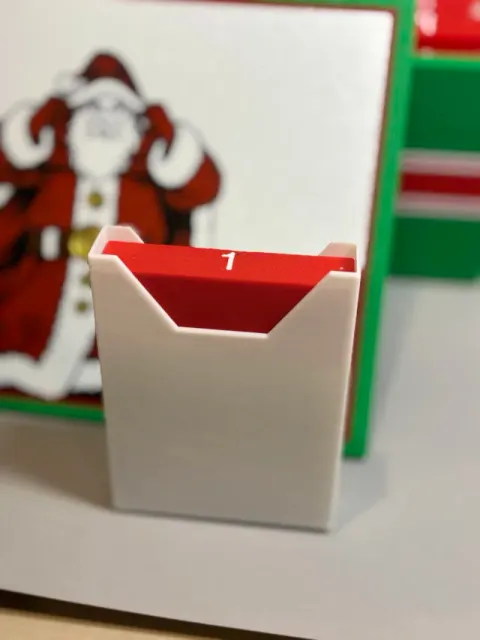Magic: The Gathering Advent Calendar — Image 6 of 8