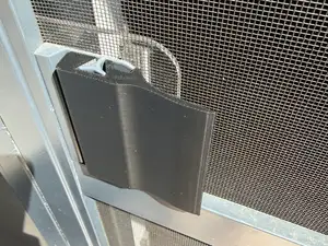 Griff für Fliegengitter Terassentür