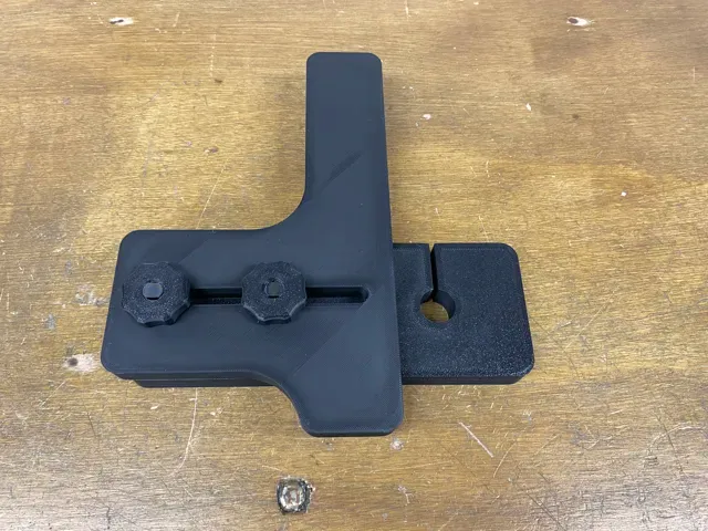 Adjustable Jigsaw Cutting Guide (90° / 45°) — Image 10 of 17